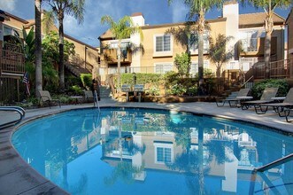 Waterstone Media Center II in Burbank, CA - Foto de edificio - Building Photo