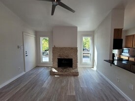 104 W 35th St in Austin, TX - Building Photo