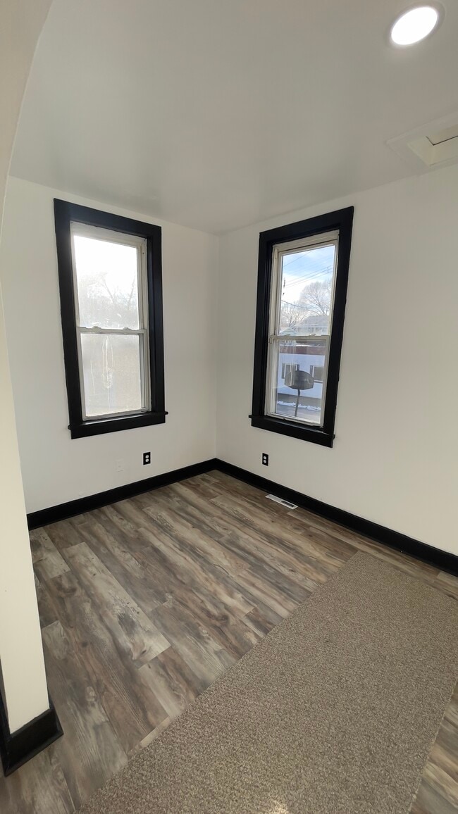 308 9th St in Beaver Falls, PA - Building Photo - Building Photo