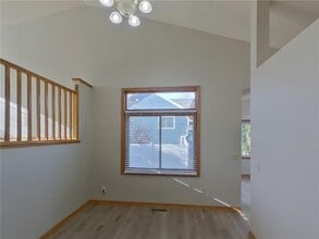 3830 144th St W in Rosemount, MN - Foto de edificio - Building Photo