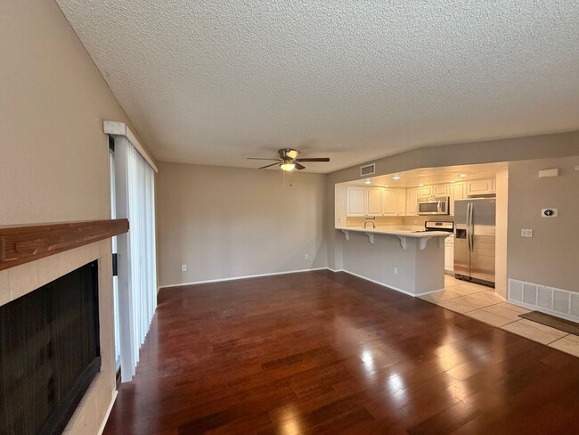 9936 Scripps Westview Way in San Diego, CA - Building Photo - Building Photo