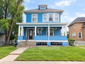 1021 S 30th Ave in Omaha, NE - Building Photo