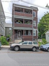95 Lowell St, Unit 1 in Somerville, MA - Building Photo - Building Photo