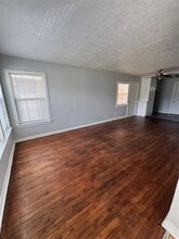 2203 Tolosa Dr in Dallas, TX - Building Photo - Building Photo