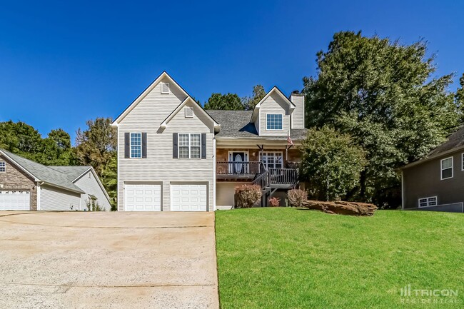 property at 183 Ivey Lake Pkwy