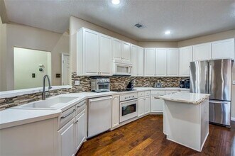 2905 Furlong Dr W in Flower Mound, TX - Building Photo - Building Photo