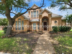 6317 Day Spring Dr in The Colony, TX - Building Photo