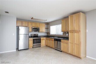 8197 Alam Ave in North Port, FL - Building Photo - Building Photo