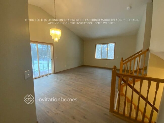 12272 Quinn St in Minneapolis, MN - Building Photo - Building Photo