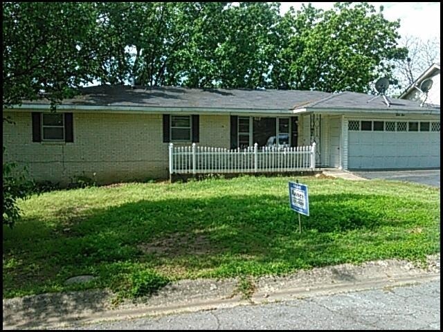 33 Cliffwood Cir in North Little Rock, AR - Building Photo - Building Photo