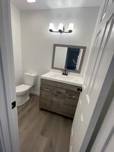 9908 Hammocks Blvd-Unit -B in Miami, FL - Building Photo - Building Photo