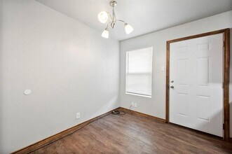 480 Derrs Chapel Rd in Italy, TX - Building Photo - Building Photo