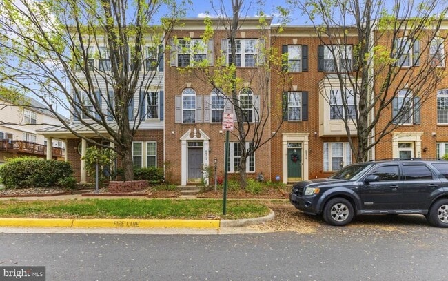 property at 46212 Walpole Terrace