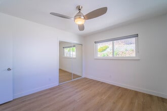 1830 Illion St in San Diego, CA - Building Photo - Building Photo