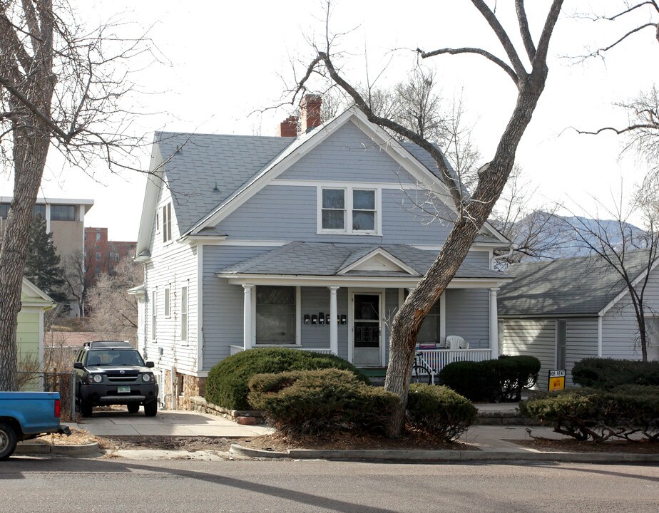817 E Kiowa St in Colorado Springs, CO - Foto de edificio