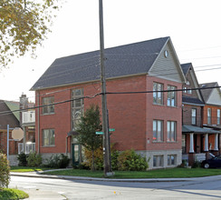 34 Dundurn St N in Hamilton, ON - Building Photo - Primary Photo