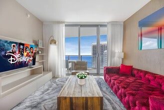 4011 S Ocean Dr in Hollywood, FL - Building Photo - Building Photo