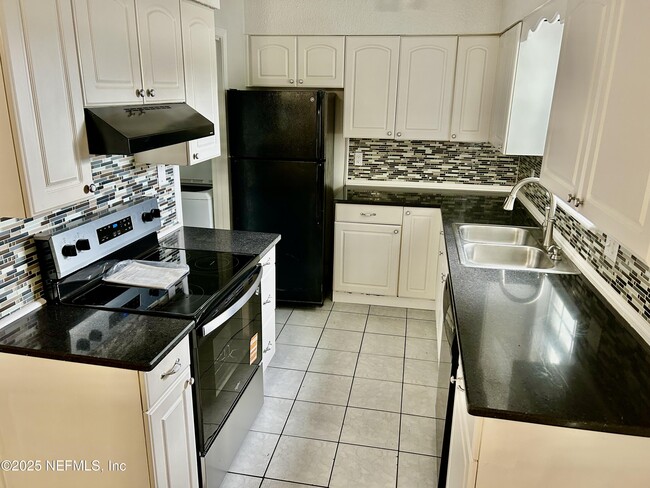 306 Kettering Terrace in Orange Park, FL - Building Photo - Building Photo