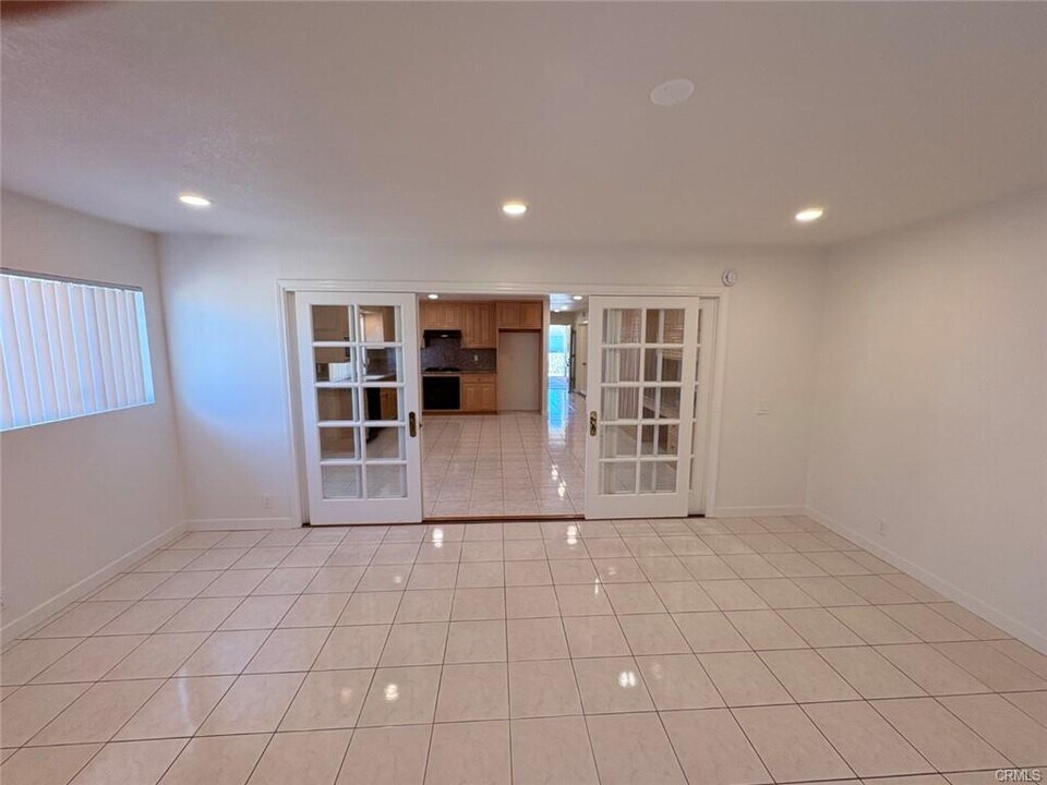 3922 Ash St in Irvine, CA - Building Photo