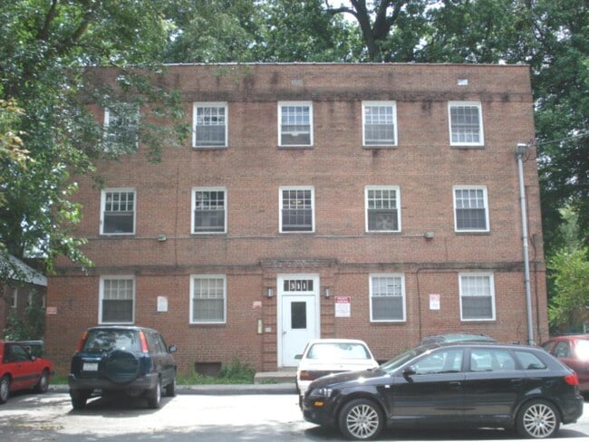 311 Domer Ave