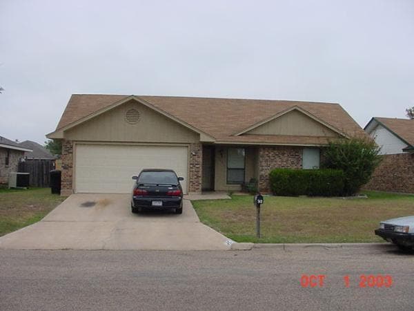 property at 742 Chaucer Dr