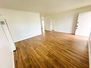 418 S J St in Lompoc, CA - Building Photo - Building Photo