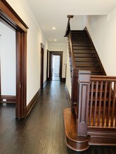 19 E 40th St-Unit -19C in Savannah, GA - Building Photo - Building Photo