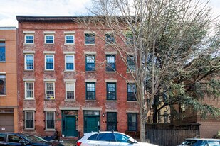 51 Columbia Pl in Brooklyn, NY - Building Photo