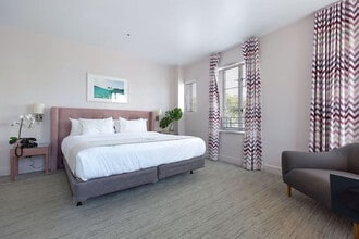 956 Washington Ave in Miami Beach, FL - Building Photo - Building Photo