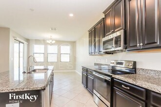 9751 Ivory Dr in Riverview, FL - Building Photo - Building Photo