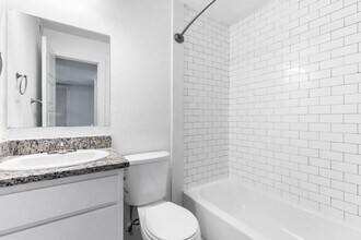 Avondale Forest in Birmingham, AL - Building Photo - Interior Photo