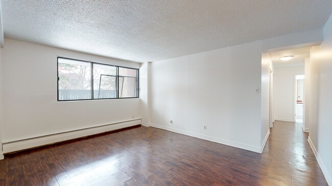 161 Presland Rd. in Ottawa, ON - Building Photo - Building Photo