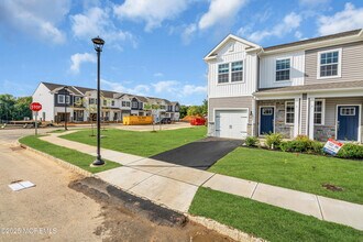 1 Anna Ln in Mount Holly, NJ - Building Photo - Building Photo