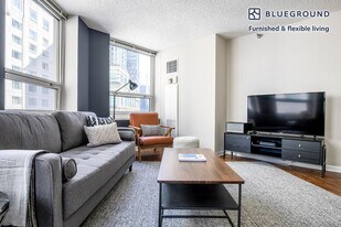 750 N Rush St in Chicago, IL - Building Photo