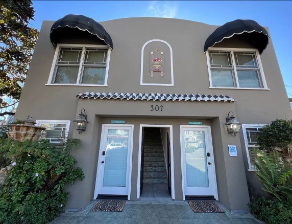 307 Capitola Ave, Unit A in Capitola, CA - Building Photo