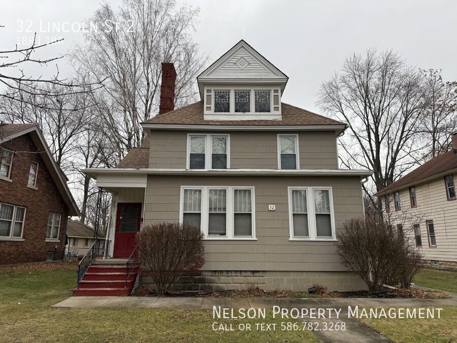 32 Lincoln St in Mount Clemens, MI - Building Photo