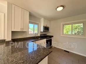 1 Stanley Ct in Rockville, MD - Building Photo - Building Photo