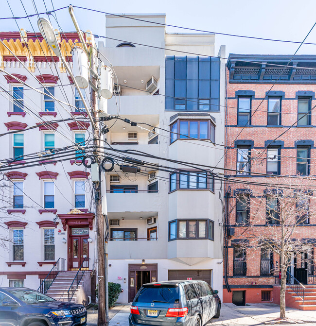 75 Garden St in Hoboken, NJ - Building Photo - Building Photo