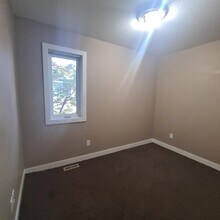 420 Toronto St in Regina, SK - Building Photo - Building Photo