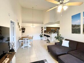 7912 Sonoma Springs Cir in Greenacres, FL - Building Photo - Building Photo