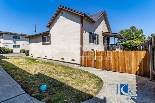 property at 1908 Solano Ave