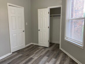 7240 S Langley Ave in Chicago, IL - Building Photo - Building Photo