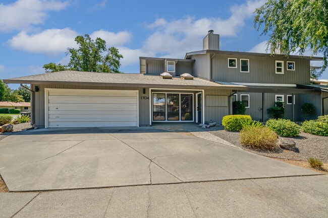 property at 1704 Humboldt Ave
