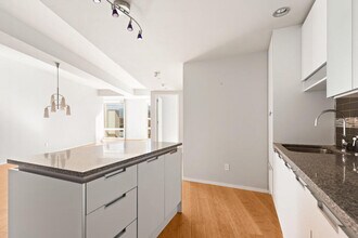 141 Dorchester Ave, Unit 318 in Boston, MA - Building Photo - Building Photo