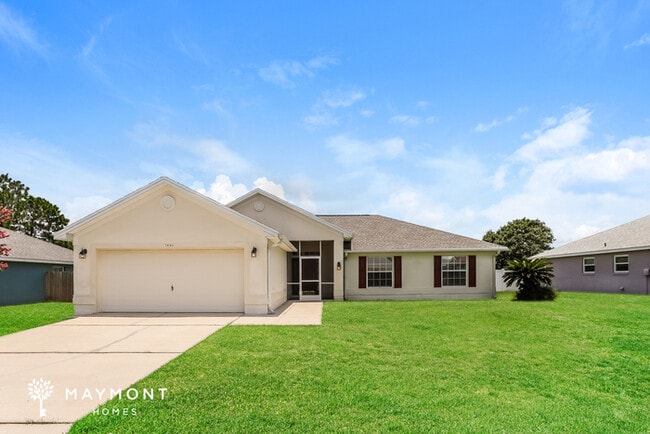 property at 7661 Canterbury Cir