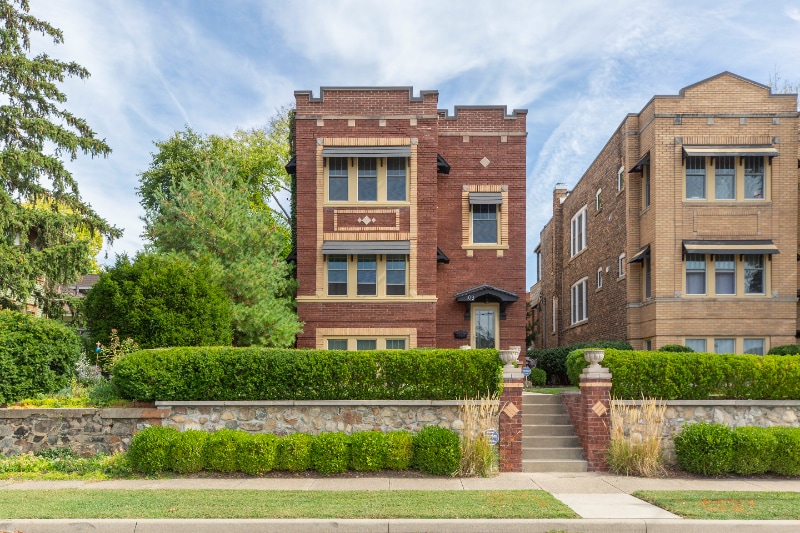 108 S Notre Dame Ave in South Bend, IN - Building Photo