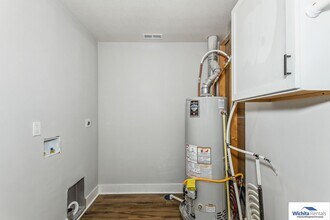 203 S Meridian Ave in Wichita, KS - Building Photo - Building Photo