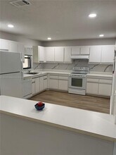 3532 NW 95th Terrace in Sunrise, FL - Building Photo - Building Photo