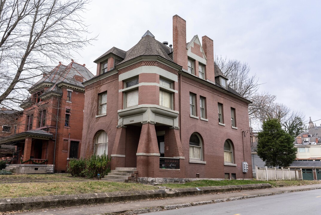 1400 S 3rd St in Louisville, KY - Building Photo