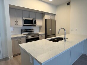635 Ballantrae Dr in Winnipeg, MB - Building Photo - Building Photo
